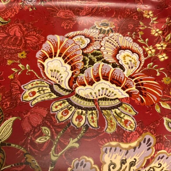 Gabrielle Red Scalloped Edge Appetizer Dish/Jewelry Tray - Picture 10 of 10